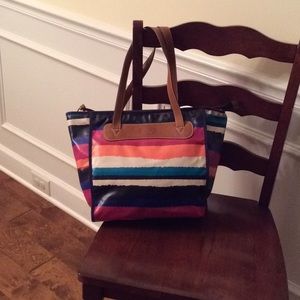 Fossil Keyper Tote